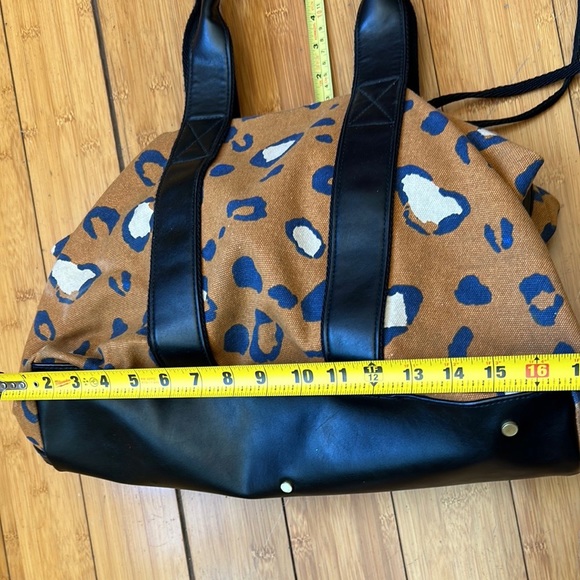 3.1 Phillip Lim Target Cheetah Beach Bag - Picture 7 of 11